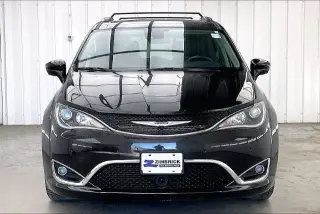 Chrysler Pacifica 2019 Touring L Plus 4dr Mini-Furgóneta