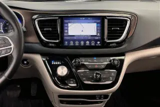 Chrysler Pacifica 2019 Touring L Plus 4dr Mini-Furgóneta