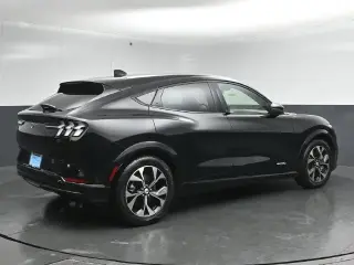 Ford Mustang Mach-E 2023 Premium 4dr SUV