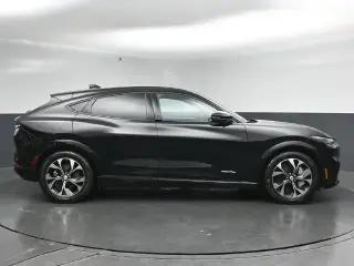 Ford Mustang Mach-E 2023 Premium 4dr SUV