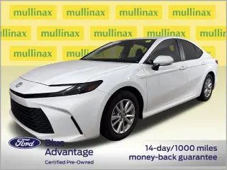 Toyota Camry 2025 LE 4dr Sedán