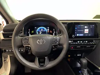 Toyota Camry 2025 LE 4dr Sedán