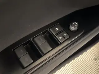 Toyota Camry 2025 LE 4dr Sedán