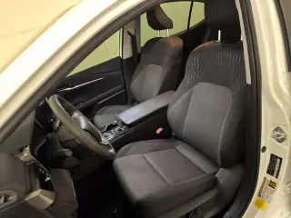Toyota Camry 2025 LE 4dr Sedán