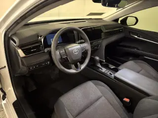 Toyota Camry 2025 LE 4dr Sedán
