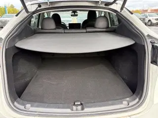 Tesla Model Y 2023 AWD Long Range 4dr Crossover