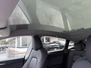 Tesla Model Y 2023 AWD Long Range 4dr Crossover