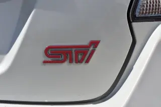 Subaru WRX 2019 AWD STI Limited 4dr Sedán con Spoiler de Baja Perfil