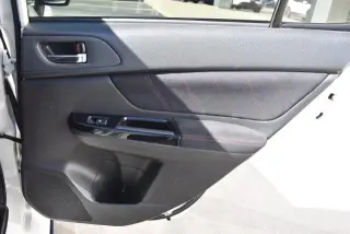 Subaru WRX 2019 AWD STI Limited 4dr Sedán con Spoiler de Baja Perfil