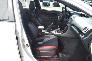 Subaru WRX 2019 AWD STI Limited 4dr Sedán con Spoiler de Baja Perfil