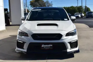 Subaru WRX 2019 AWD STI Limited 4dr Sedán con Spoiler de Baja Perfil