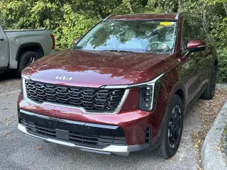 Kia Sorento 2024 S 4dr SUV