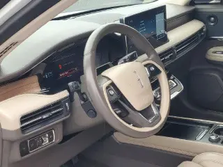 Lincoln Corsair 2023 AWD Reserve 4dr SUV