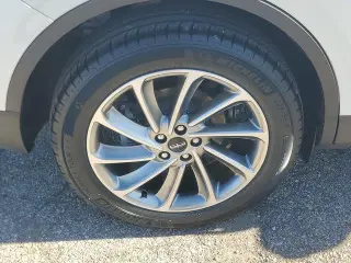 Lincoln Corsair 2024 AWD Premiere 4dr SUV