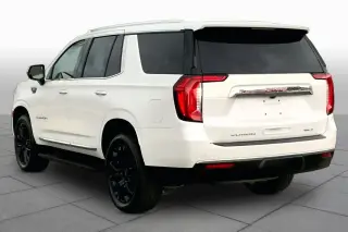 GMC Yukon 2023 4x4 SLT 4dr SUV