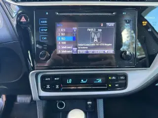 Toyota Corolla 2017 LE 4dr Sedán