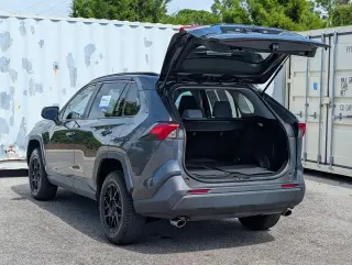 Toyota RAV4 2023 XLE 4x4 SUV