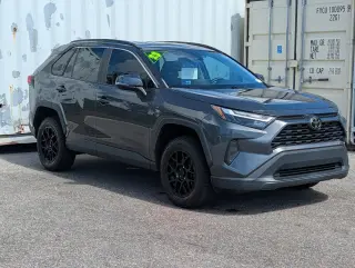 Toyota RAV4 2023 XLE 4x4 SUV