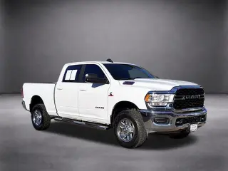 Ram 2500 2022 4x4 Big Horn 4dr Crew Cab 6.3 ft. SB Pickup