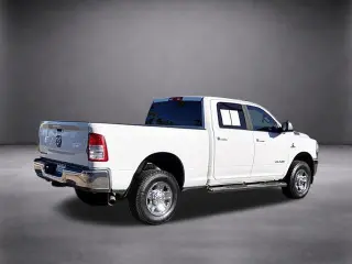 Ram 2500 2022 4x4 Big Horn 4dr Crew Cab 6.3 ft. SB Pickup
