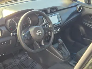 Nissan Versa 2024 S 4dr Sedán CVT