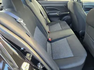 Nissan Versa 2024 S 4dr Sedán CVT
