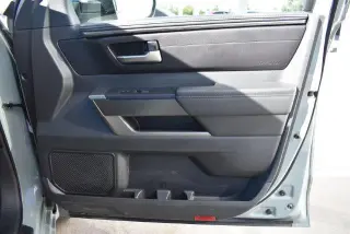 Toyota Tundra 2024 4x4 SR5 4dr CrewMax Cab Pickup SB