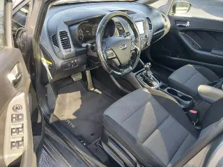 Kia Forte 2018 S Sedán 4 puertas