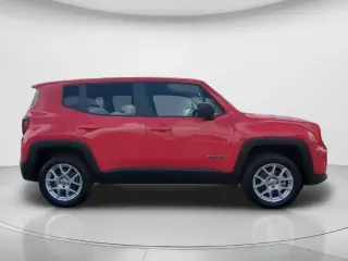 Jeep Renegade 2023 4x4 Latitude 4dr SUV
