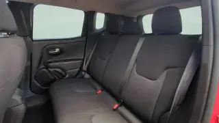 Jeep Renegade 2023 4x4 Latitude 4dr SUV