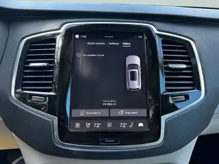 Volvo XC90 Recharge 2023 eAWD T8 Plus Bright Theme 7 pasajeros SUV de 4 puertas