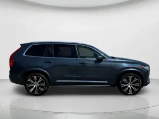 Volvo XC90 Recharge 2023 eAWD T8 Plus Bright Theme 7 pasajeros SUV de 4 puertas
