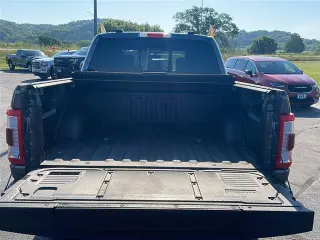 Ford F-150 2023 4x4 Lariat 4dr SuperCrew 6.5 ft. SB