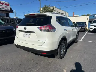 2015 Nissan ROGUE