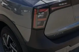 Nissan Kicks 2026 SV 4dr Crossover