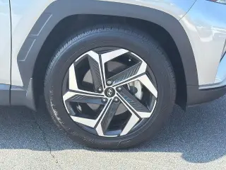 Hyundai TUCSON 2022 SEL SUV 4 puertas