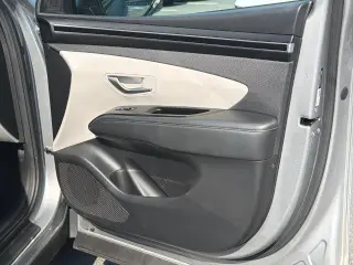 Hyundai TUCSON 2022 SEL SUV 4 puertas