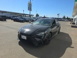 Toyota Camry 2026 SE 4dr Sedán