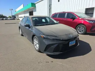 Toyota Camry 2025 LE 4dr Sedán