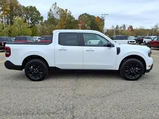 Ford Maverick 2024 AWD Lariat 4dr Supercrew 4.5 ft. SB