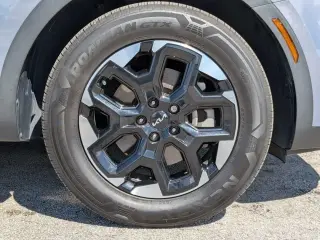 Kia Sorento 2024 S 4dr SUV