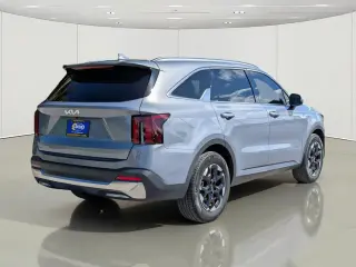 Kia Sorento 2024 S 4dr SUV