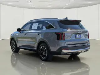 Kia Sorento 2024 S 4dr SUV