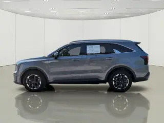 Kia Sorento 2024 S 4dr SUV