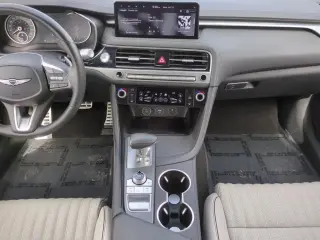 Genesis G70 2026 3.3T Sport Prestige 4dr Sedán
