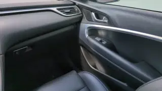 Genesis G70 2022 2.0T 4dr Sedán