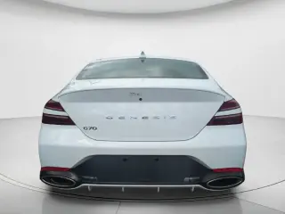 Genesis G70 2026 2.5T Standard 4dr Sedán