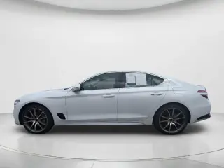 Genesis G70 2026 2.5T Standard 4dr Sedán