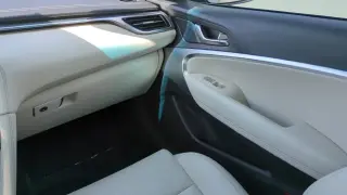 Genesis G70 2026 2.5T Standard 4dr Sedán