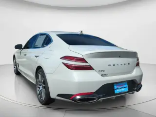 Genesis G70 2026 2.5T Standard 4dr Sedán